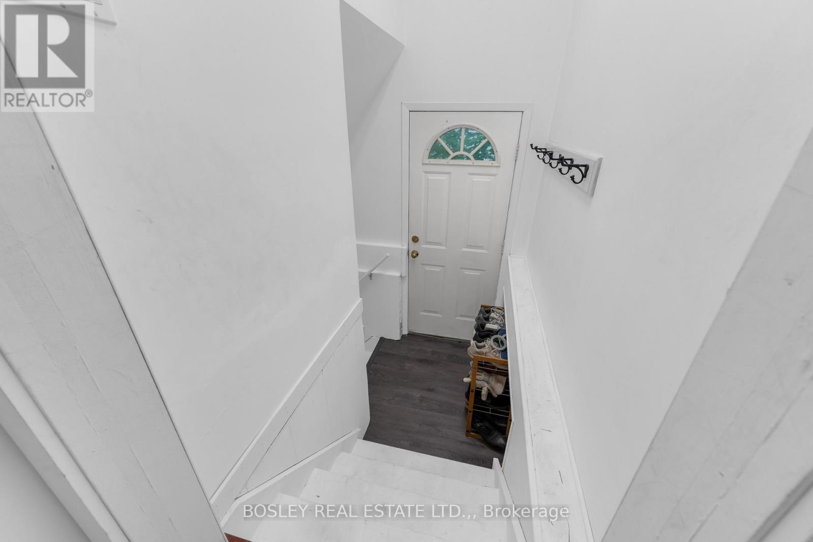 32 Grandview Drive, St. Catharines, Ontario  L2M 1A9 - Photo 18 - X13536518