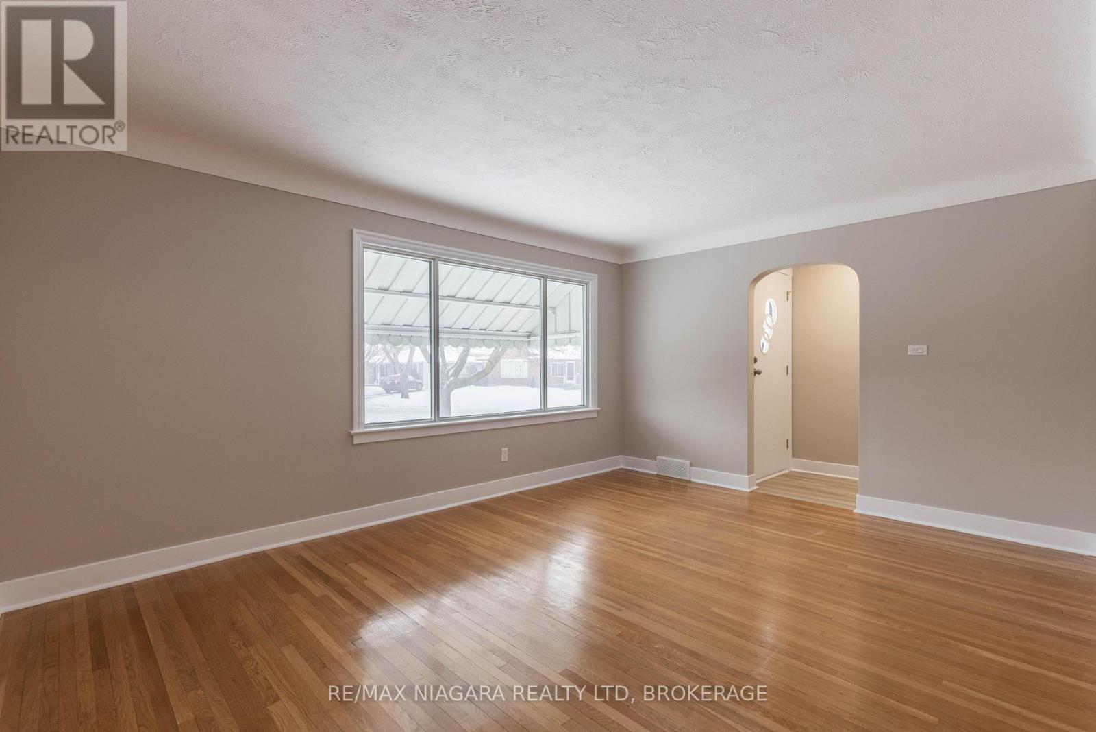 67 Glen Park Road, St. Catharines, Ontario  L2N 3E5 - Photo 11 - X13537122