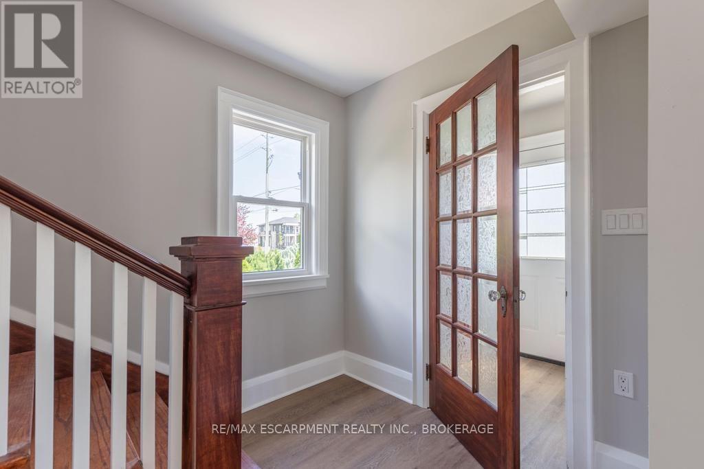 5701 Dorchester Road, Niagara Falls, Ontario  L2G 5S5 - Photo 13 - X13537260