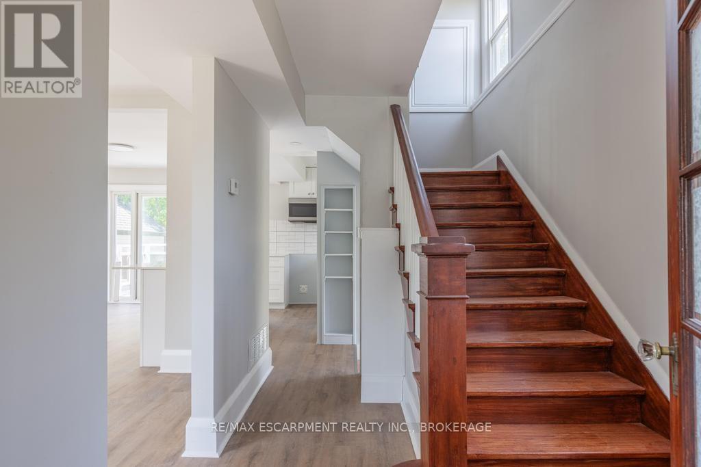 5701 Dorchester Road, Niagara Falls, Ontario  L2G 5S5 - Photo 15 - X13537260