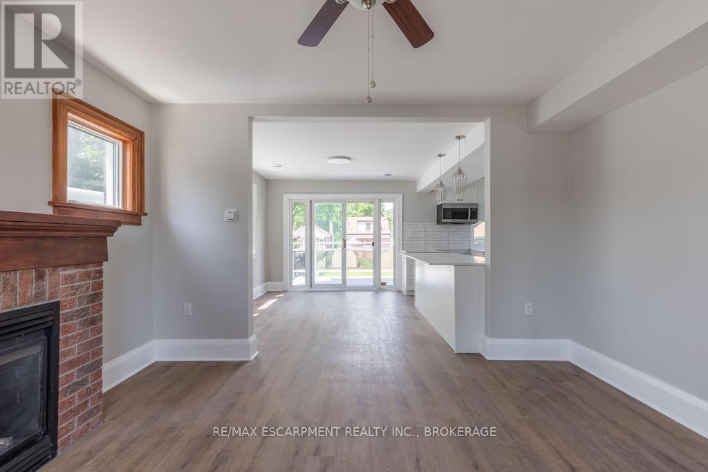 5701 Dorchester Road, Niagara Falls, Ontario  L2G 5S5 - Photo 18 - X13537260