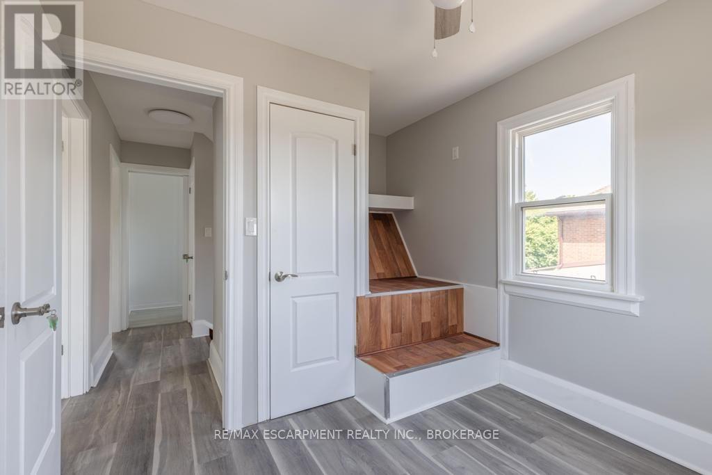 5701 Dorchester Road, Niagara Falls, Ontario  L2G 5S5 - Photo 25 - X13537260
