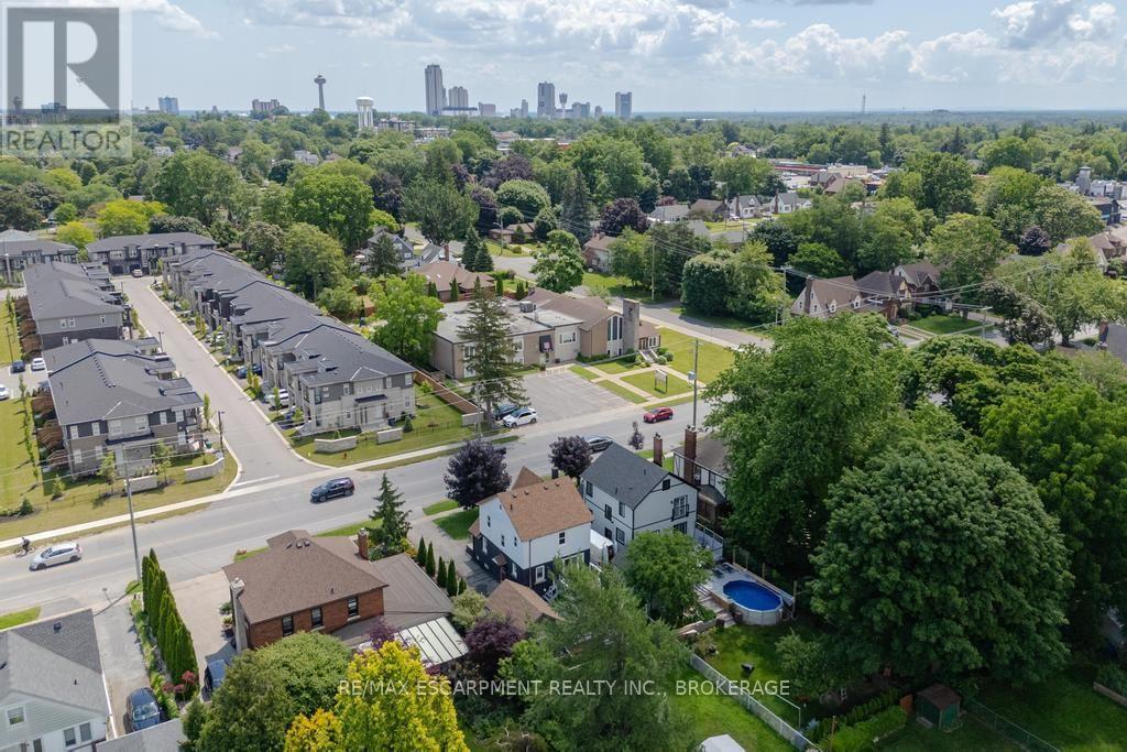 5701 Dorchester Road, Niagara Falls, Ontario  L2G 5S5 - Photo 9 - X13537260