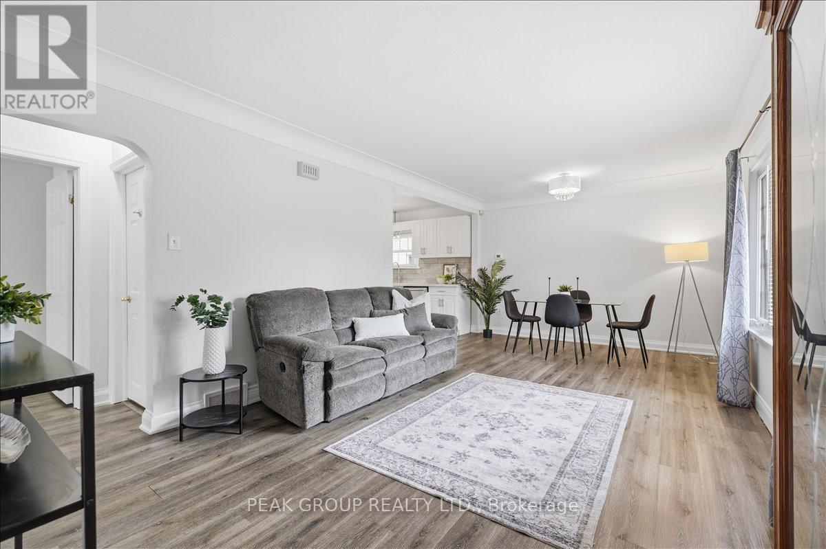 6233 Montrose Road, Niagara Falls, Ontario  L2H 1L5 - Photo 7 - X13538488