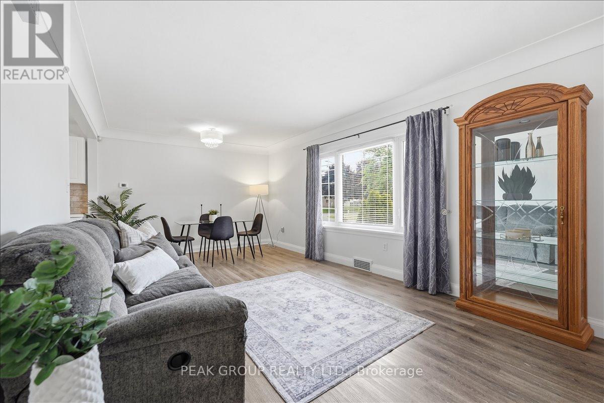6233 Montrose Road, Niagara Falls, Ontario  L2H 1L5 - Photo 8 - X13538488