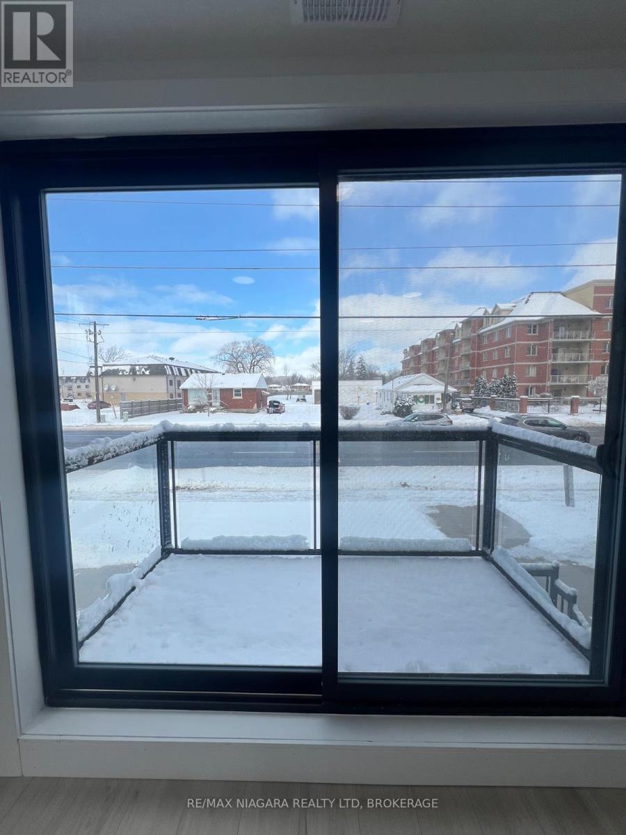 206 - 7277 Wilson Crescent, Niagara Falls, Ontario  L2G 7G5 - Photo 5 - X13538640