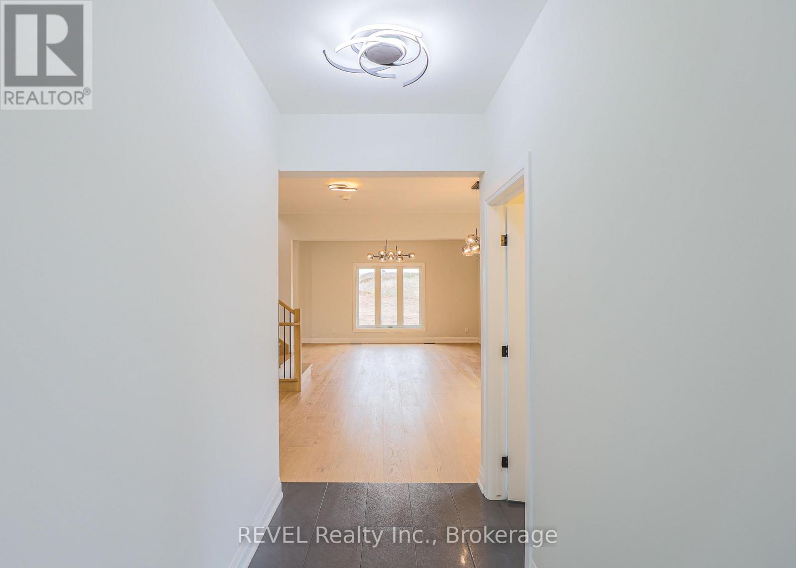 111 Acacia Road, Pelham, Ontario  L0S 1E6 - Photo 4 - X13539676