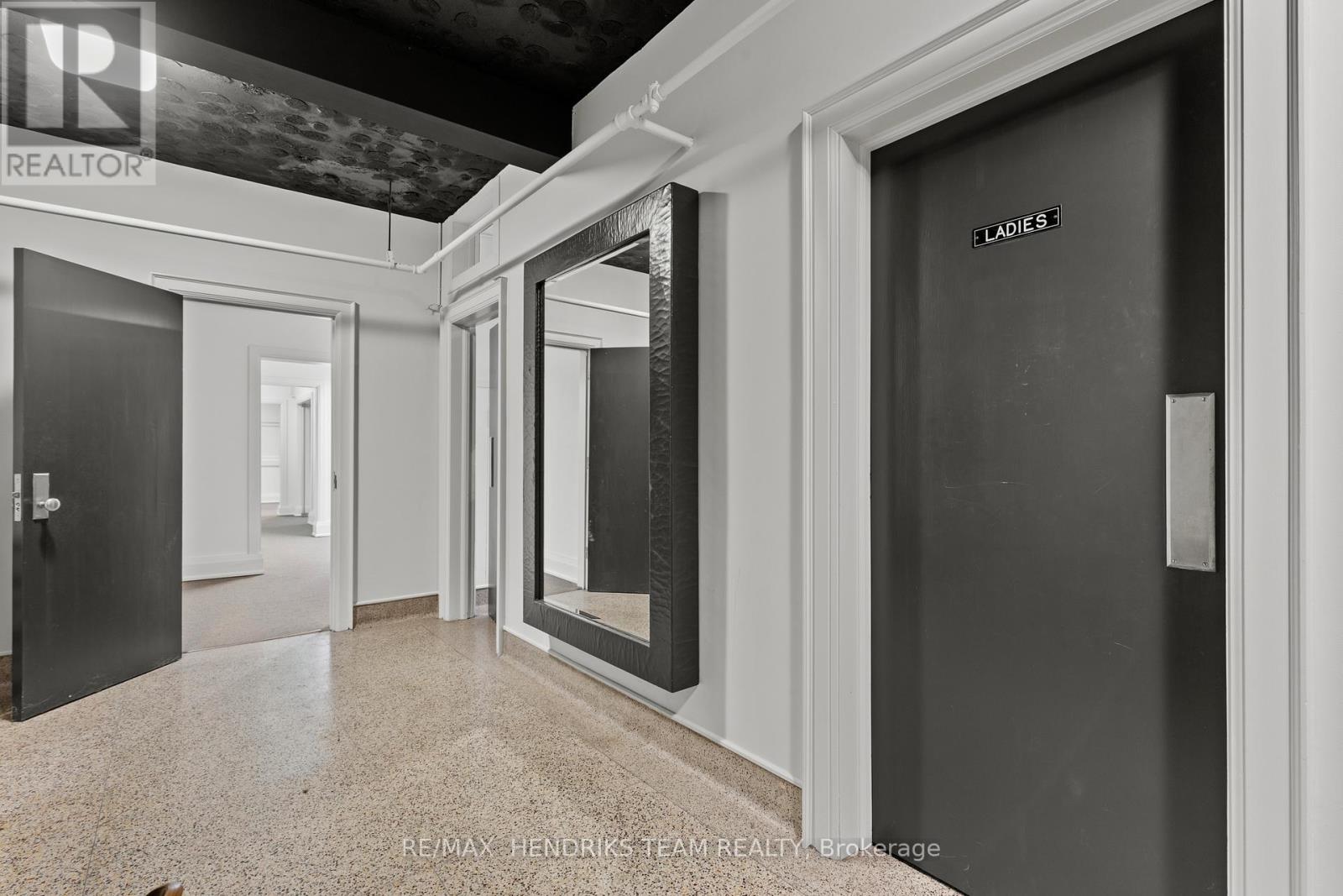 Lower Level - 145 King Street, St. Catharines, Ontario  L2R 3J2 - Photo 18 - X13539696