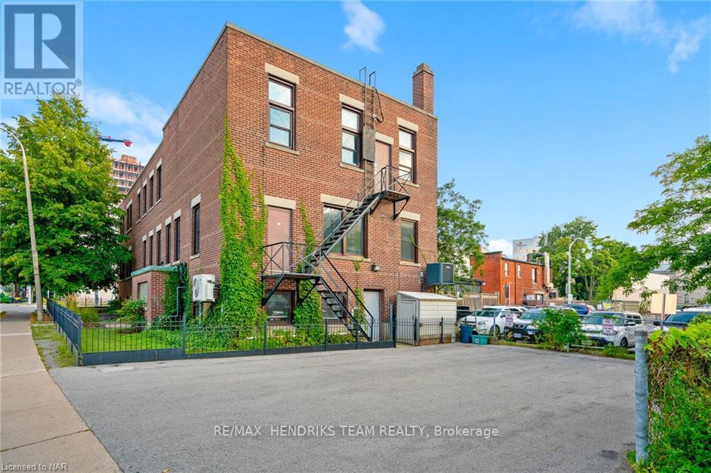 Lower Level - 145 King Street, St. Catharines, Ontario  L2R 3J2 - Photo 2 - X13539696