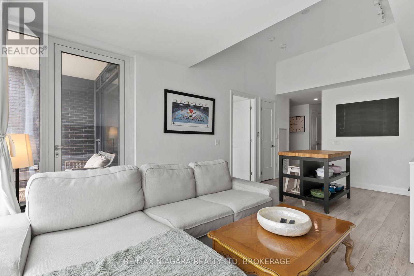 717 - 21 Park Street E, Mississauga, Ontario  L5G 1L7 - Photo 16 - W13540424