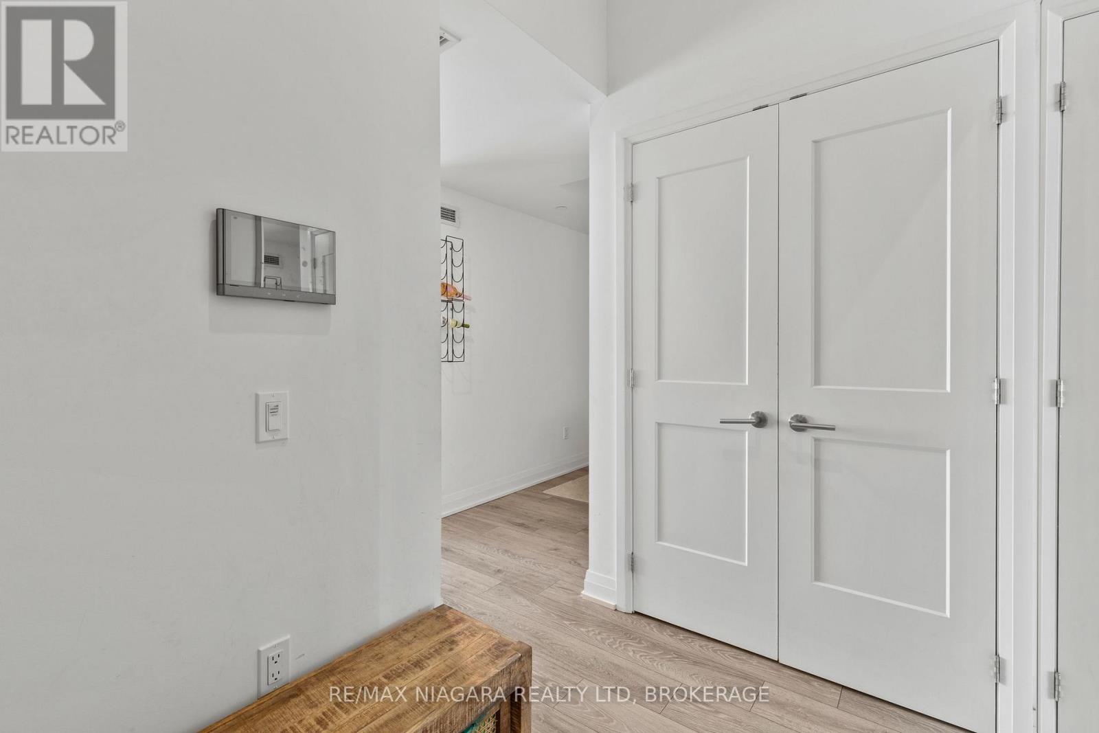 717 - 21 Park Street E, Mississauga, Ontario  L5G 1L7 - Photo 21 - W13540424
