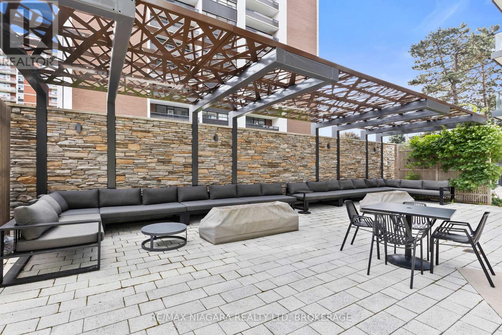 717 - 21 Park Street E, Mississauga, Ontario  L5G 1L7 - Photo 40 - W13540424