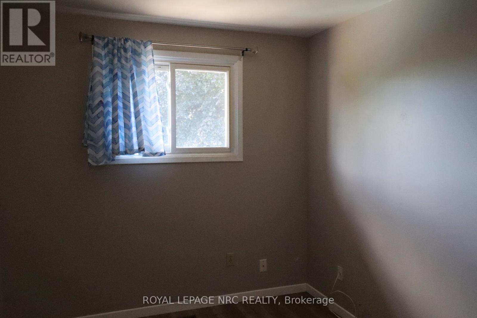 6694 Cropp Street, Niagara Falls, Ontario  L2E 7B3 - Photo 15 - X13540964