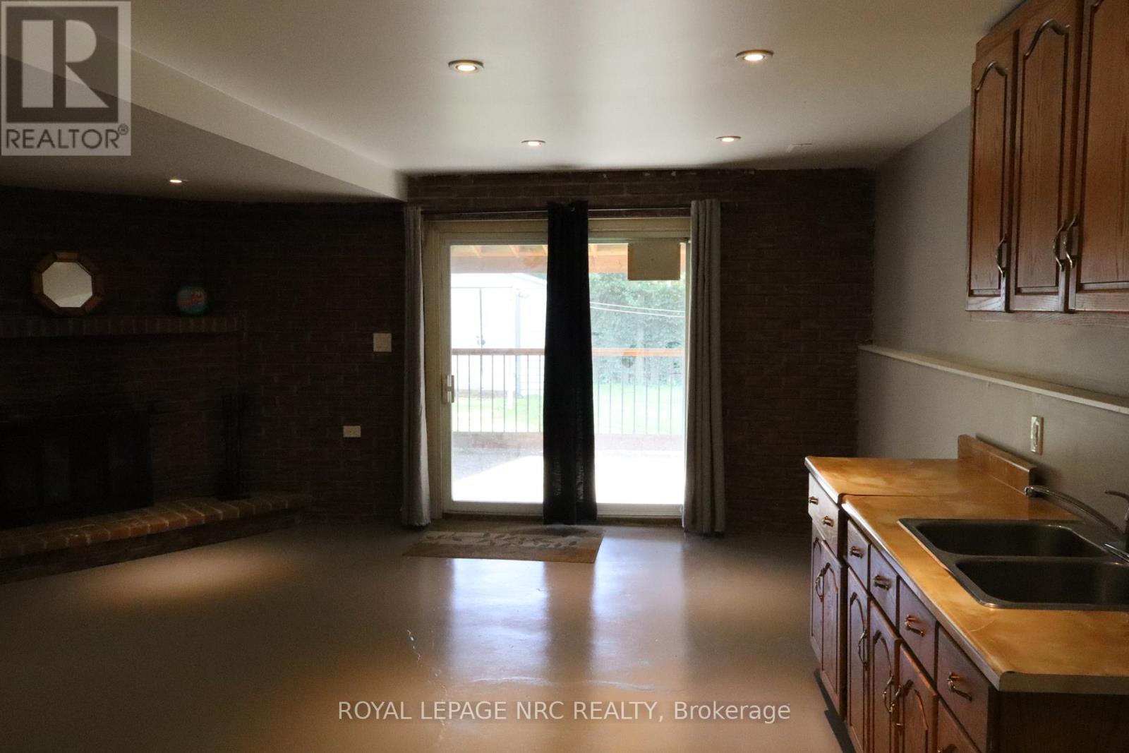 6694 Cropp Street, Niagara Falls, Ontario  L2E 7B3 - Photo 18 - X13540964