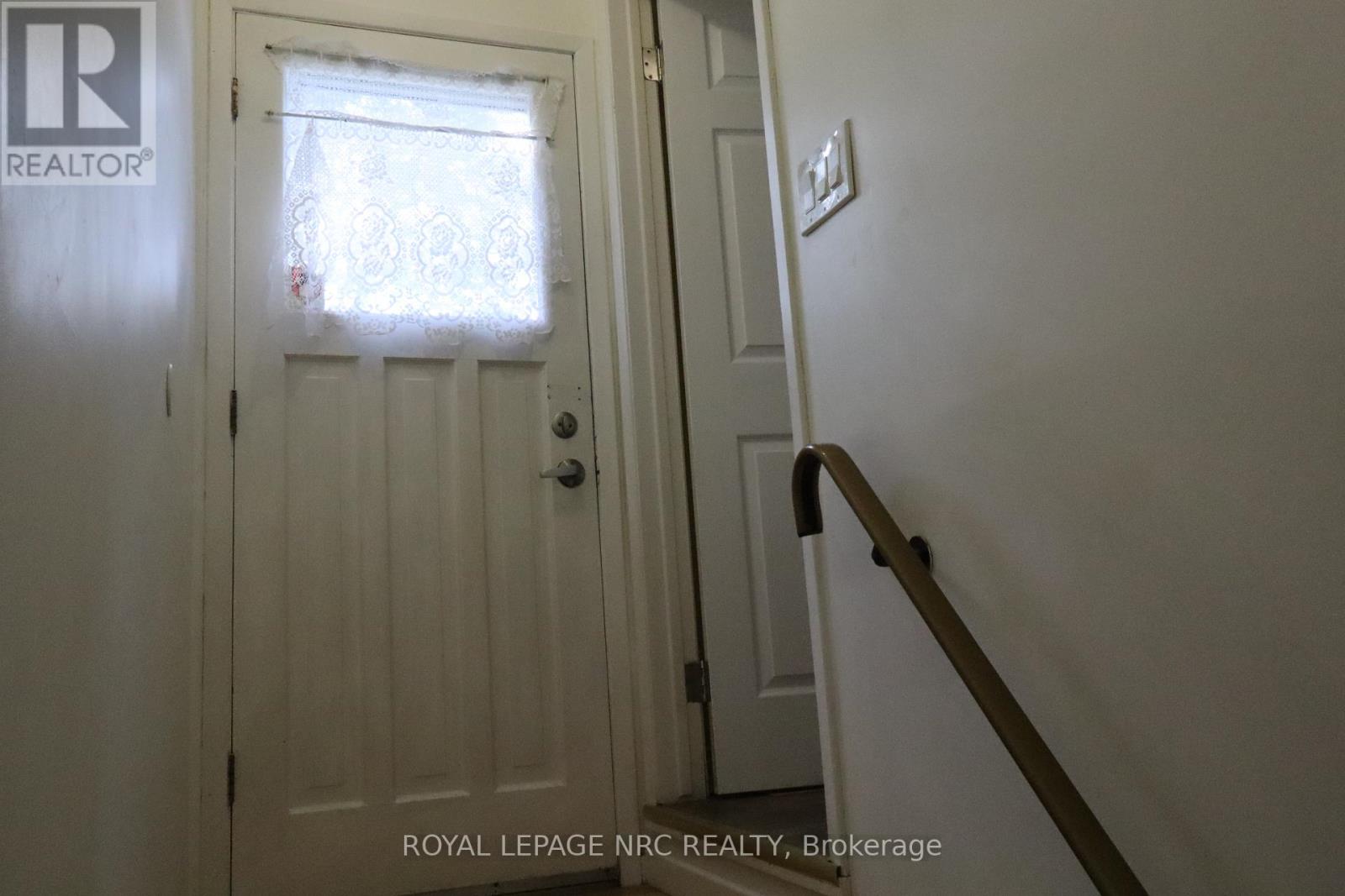 6694 Cropp Street, Niagara Falls, Ontario  L2E 7B3 - Photo 21 - X13540964