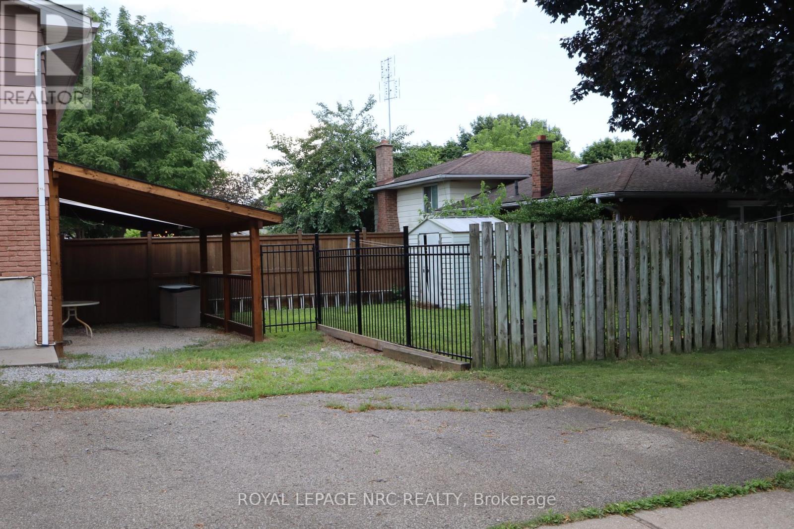 6694 Cropp Street, Niagara Falls, Ontario  L2E 7B3 - Photo 5 - X13540964