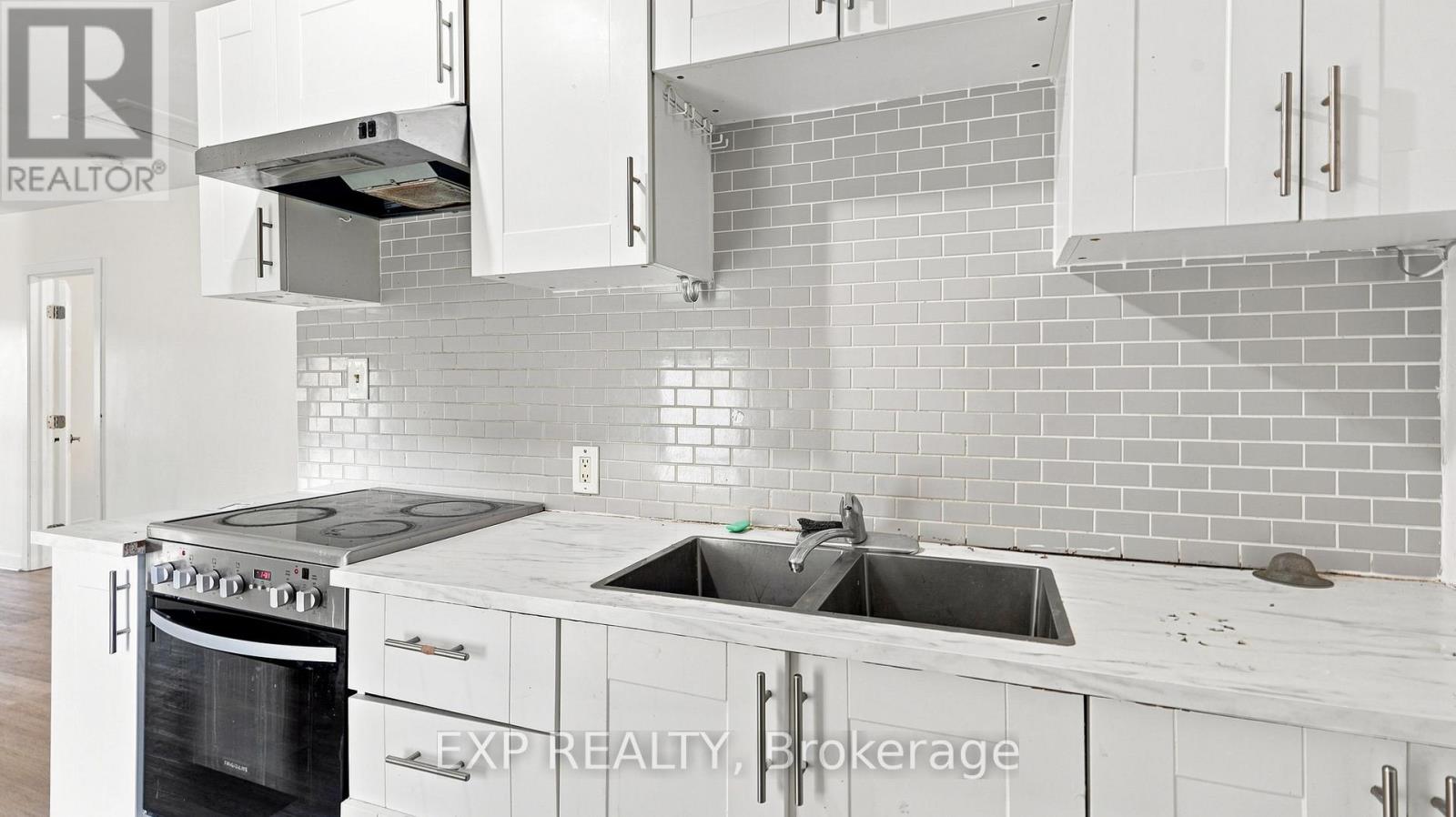 20 Henry Street, St. Catharines, Ontario  L2R 5T3 - Photo 32 - X13541218