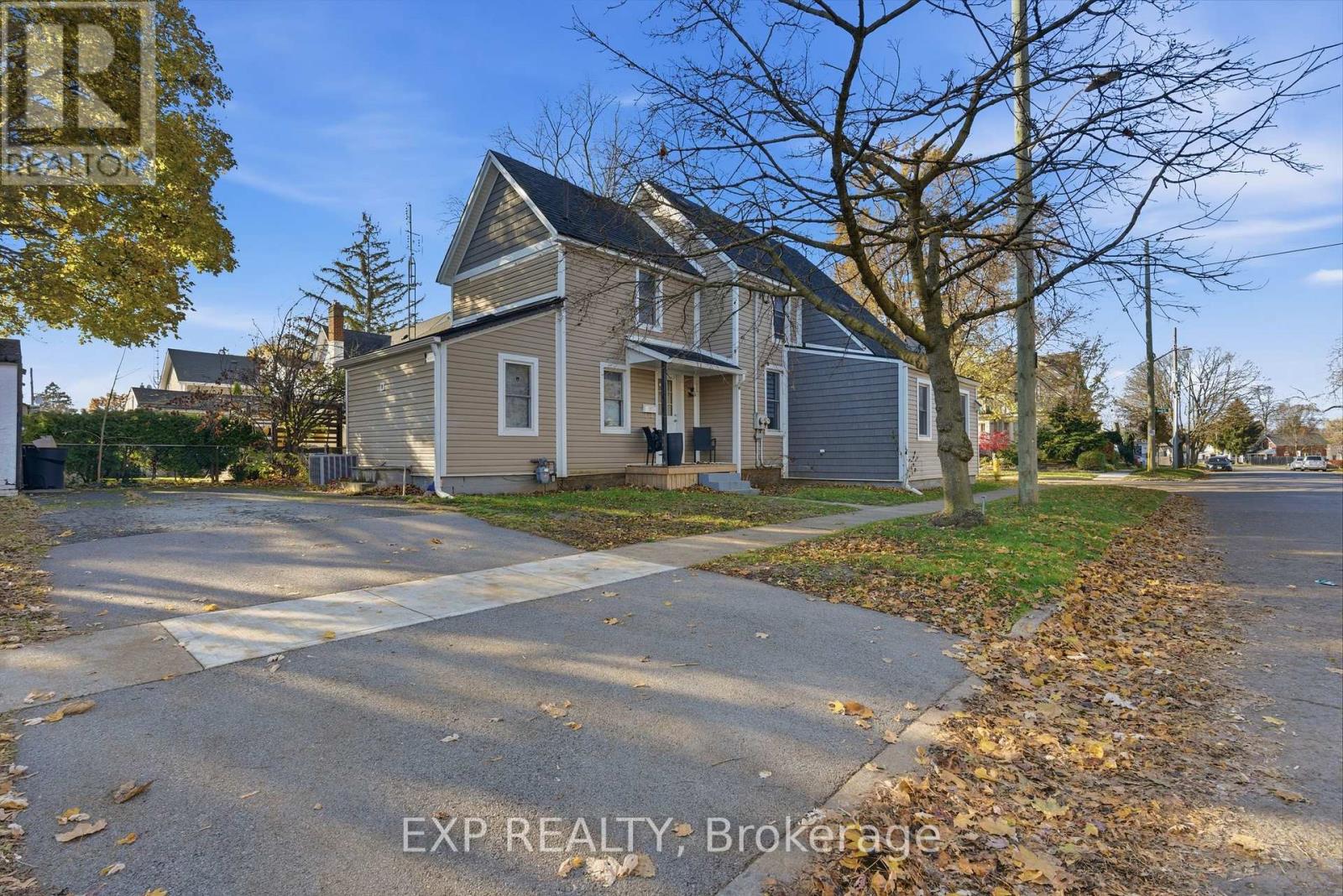 20 Henry Street, St. Catharines, Ontario  L2R 5T3 - Photo 4 - X13541218