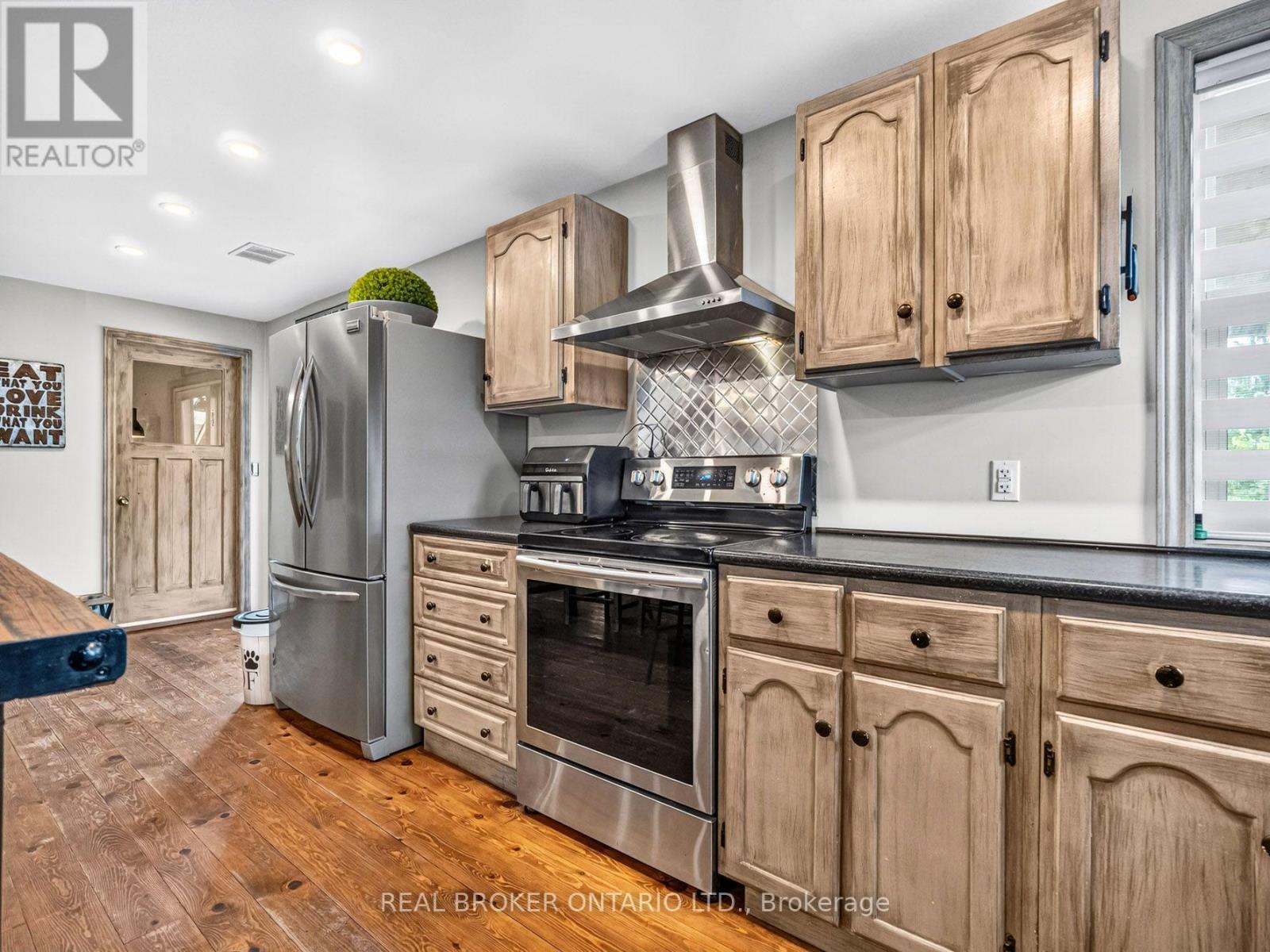 118 River Road, Pelham, Ontario  L0S 1C0 - Photo 11 - X13541372