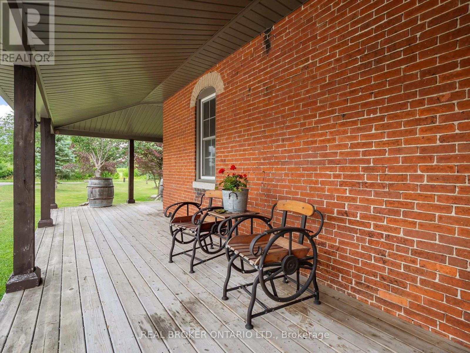 118 River Road, Pelham, Ontario  L0S 1C0 - Photo 4 - X13541372