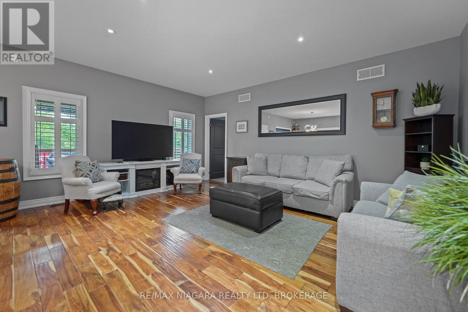 7245 Optimist Lane, Niagara Falls, Ontario  L2E 0B3 - Photo 12 - X13541496