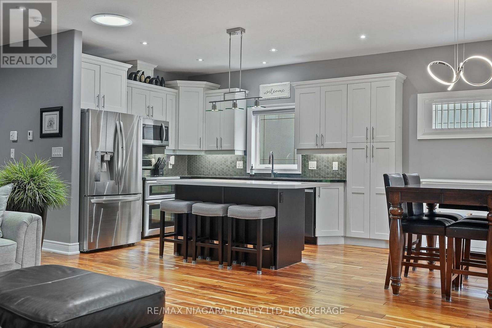 7245 Optimist Lane, Niagara Falls, Ontario  L2E 0B3 - Photo 7 - X13541496