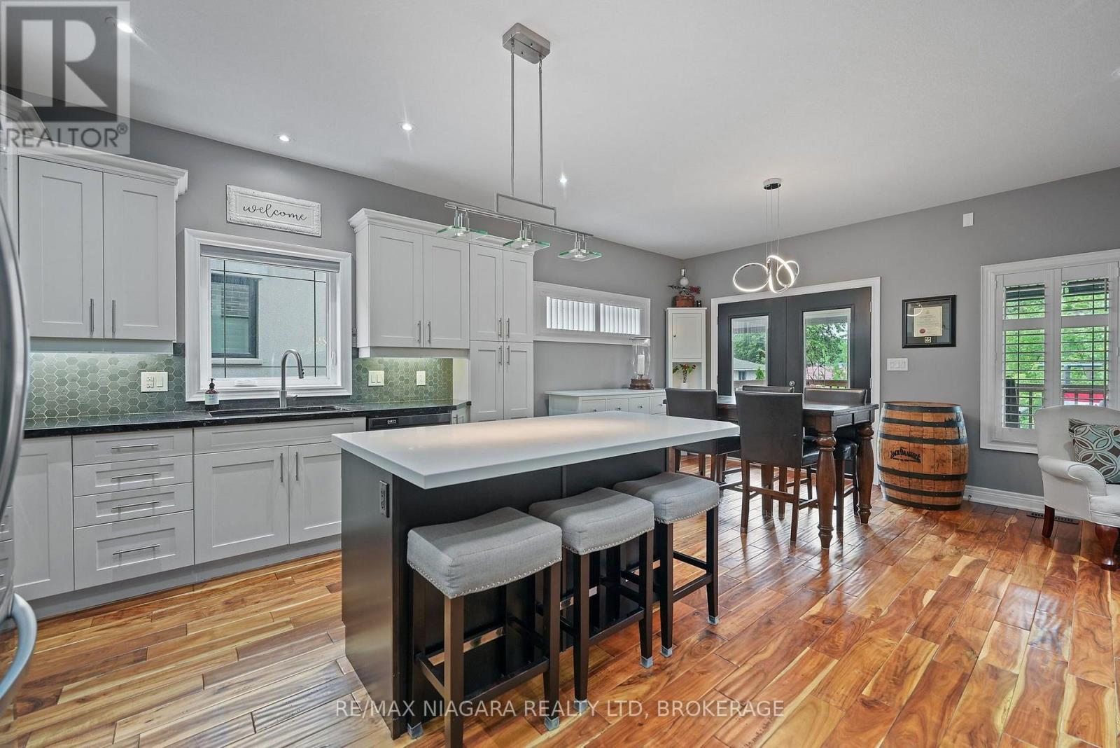 7245 Optimist Lane, Niagara Falls, Ontario  L2E 0B3 - Photo 8 - X13541496