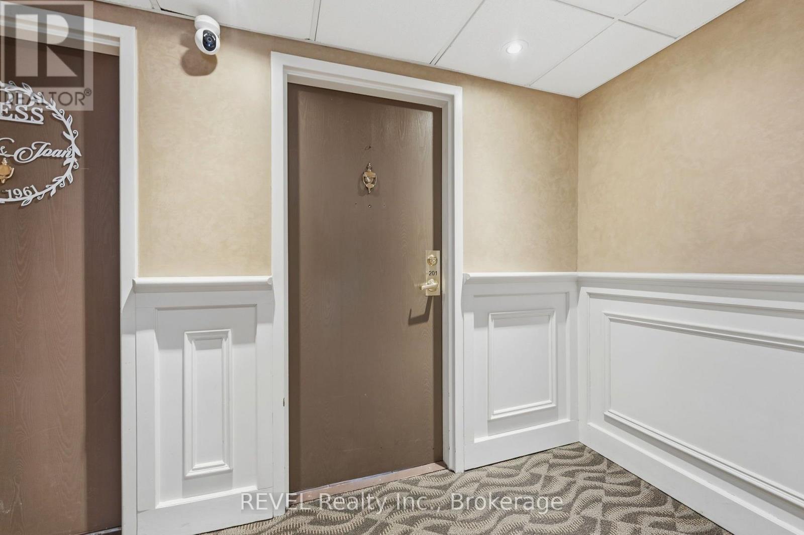 201 - 141 Church Street, St. Catharines, Ontario  L2R 7L7 - Photo 3 - X13541788