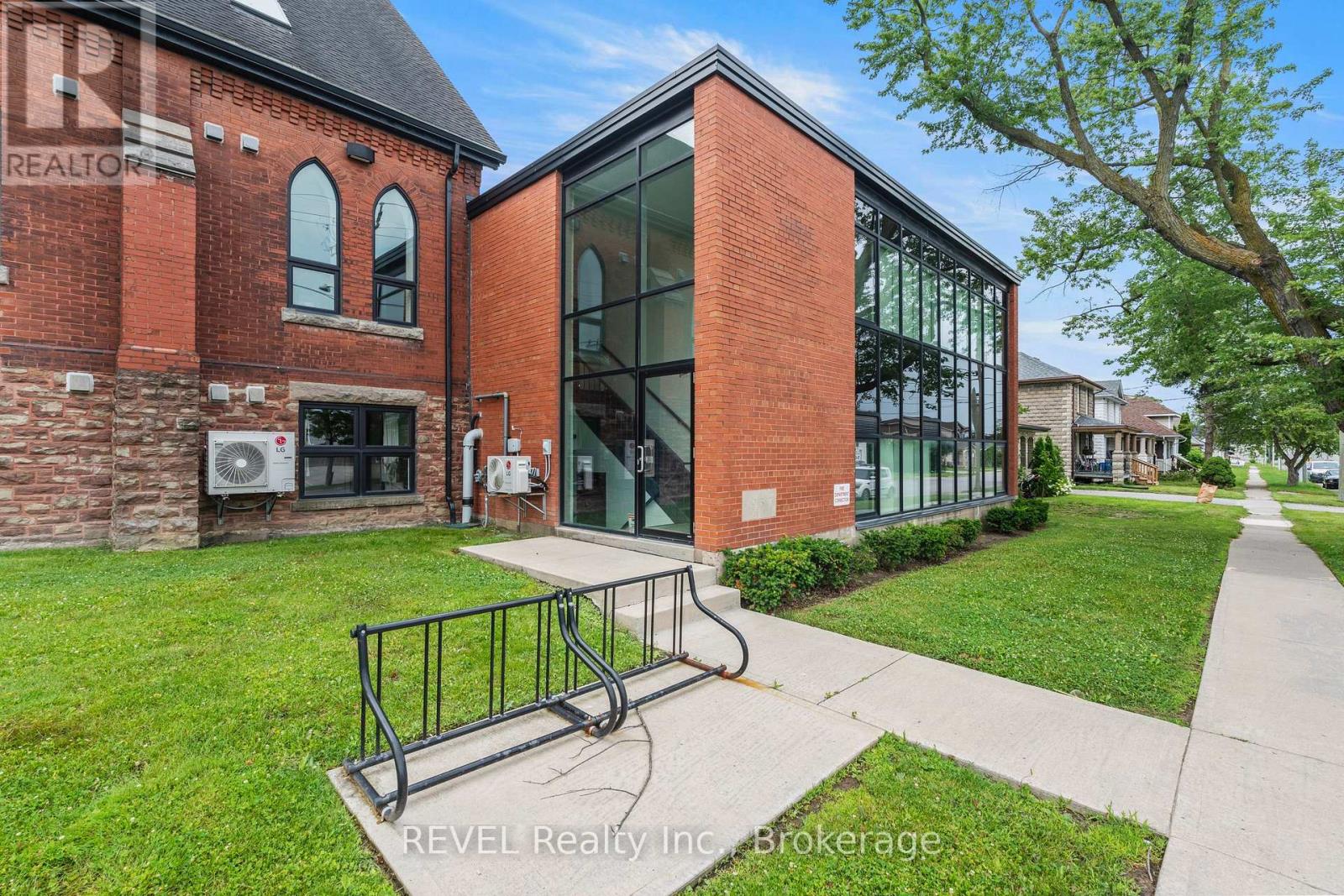 3 - 405 Merritt Street, St. Catharines, Ontario  L2P 1P5 - Photo 7 - X13541952