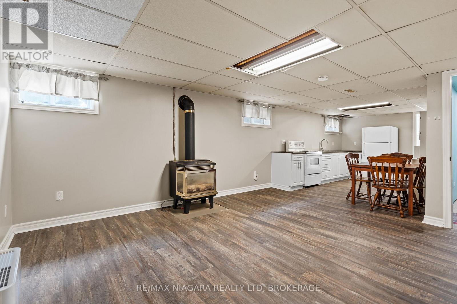 696 Clare Avenue, Welland, Ontario  L3C 3C1 - Photo 14 - X13542456