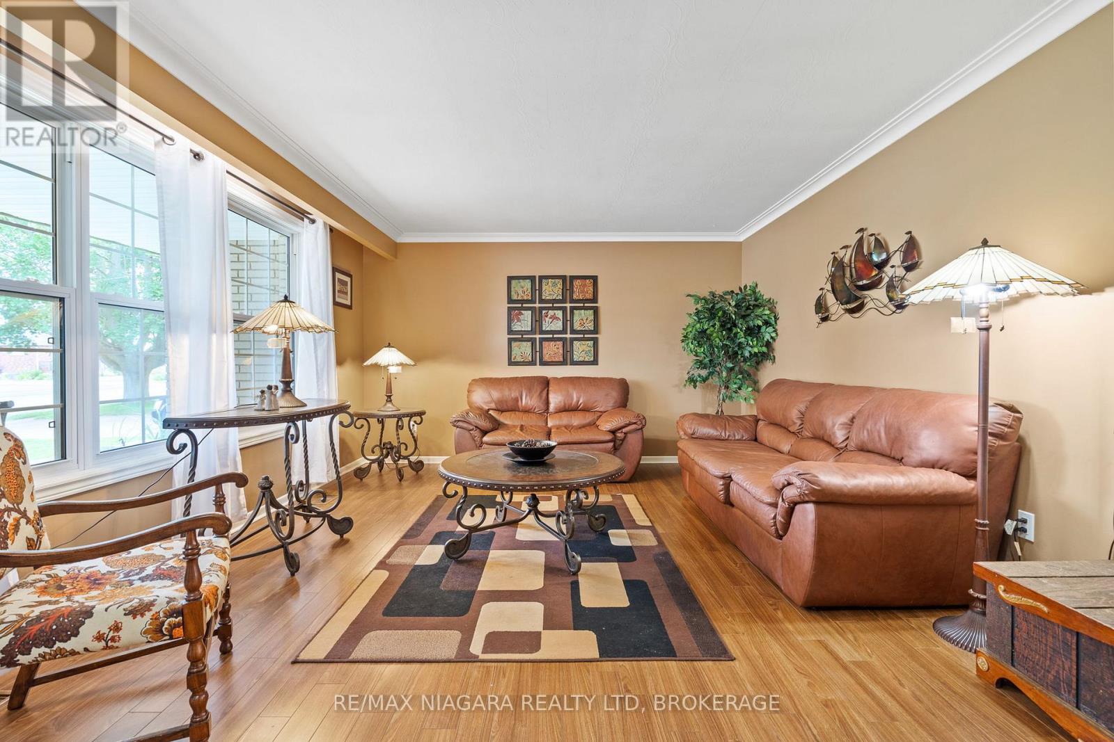 696 Clare Avenue, Welland, Ontario  L3C 3C1 - Photo 6 - X13542456