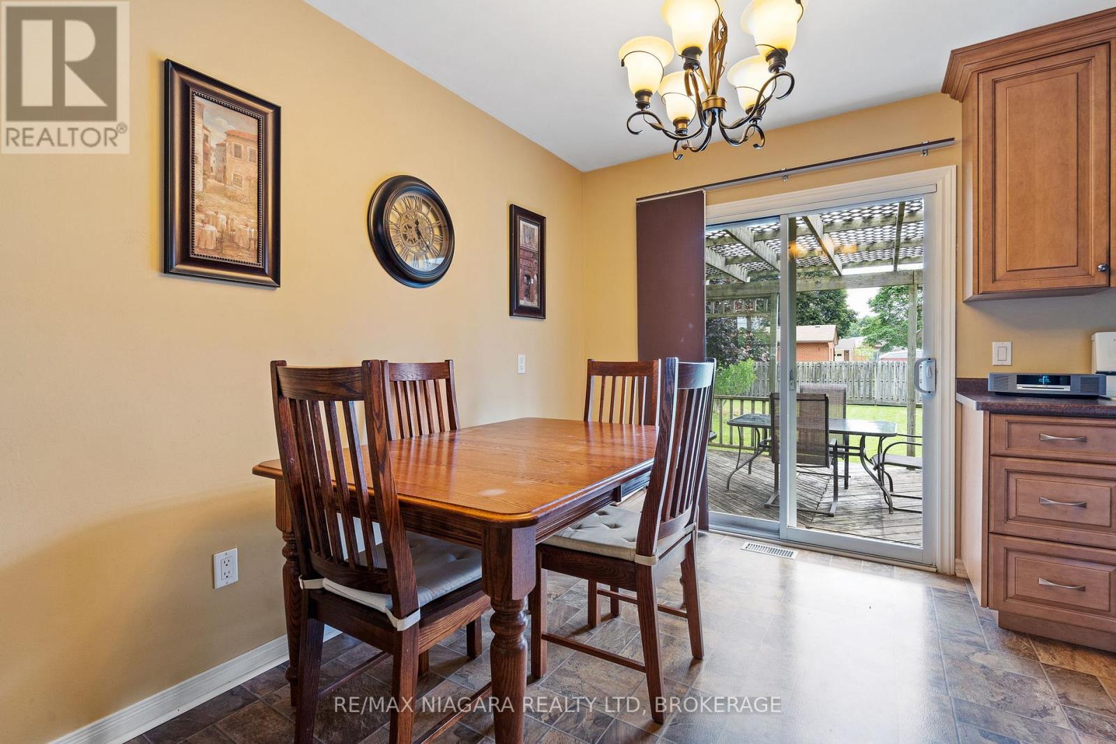 696 Clare Avenue, Welland, Ontario  L3C 3C1 - Photo 7 - X13542456