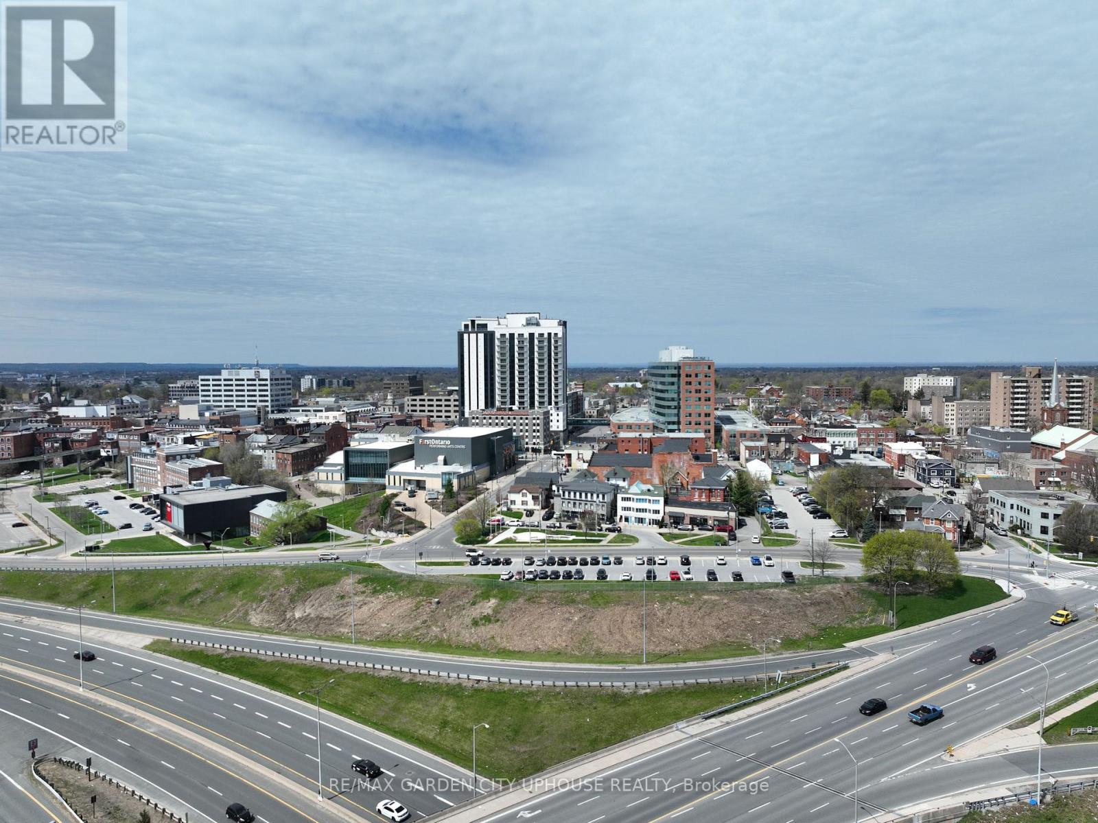 911 - 57 Carlisle Street, St. Catharines, Ontario  L2R 7N6 - Photo 11 - X13543118