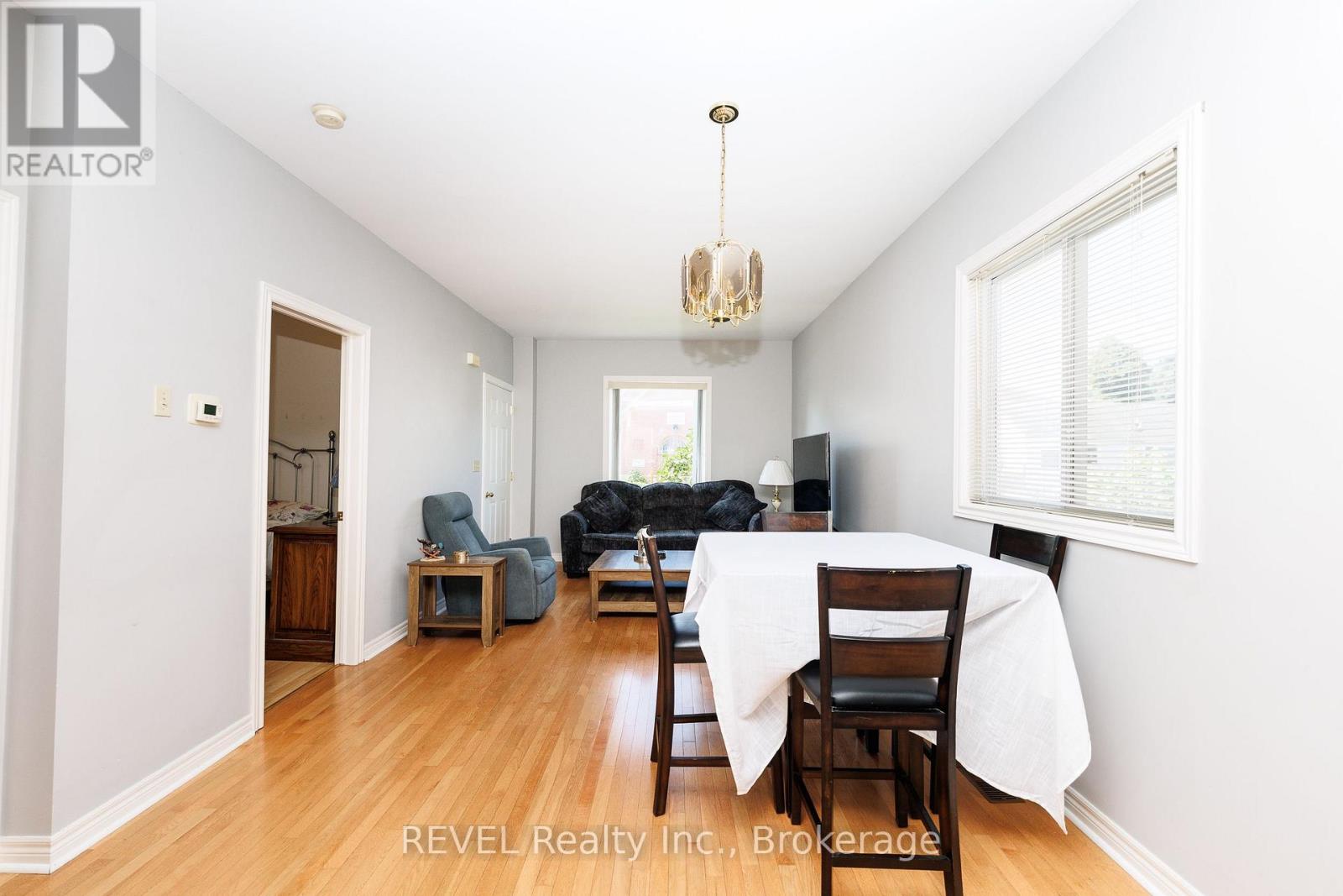 4991 Huron Street, Niagara Falls, Ontario  L2E 2J6 - Photo 11 - X13543126