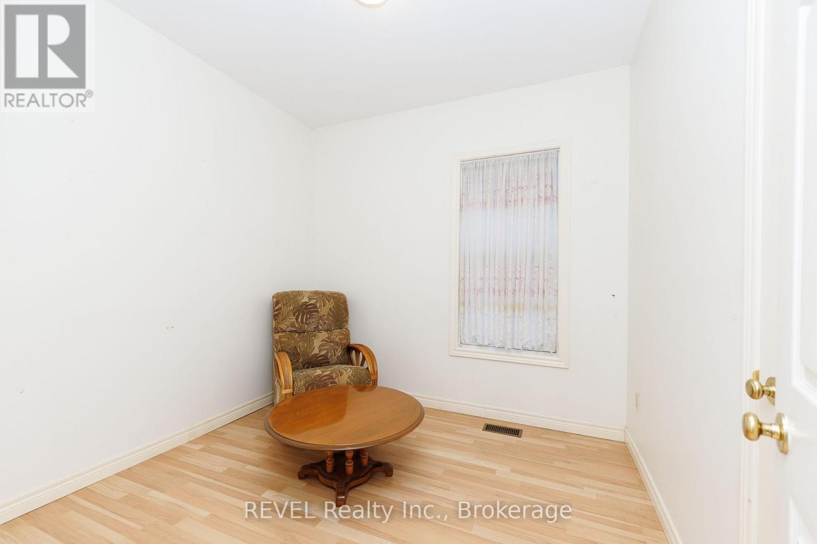4991 Huron Street, Niagara Falls, Ontario  L2E 2J6 - Photo 16 - X13543126
