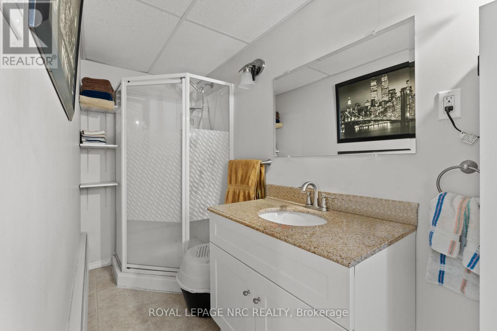 42 Leeper Street, St. Catharines, Ontario  L2S 2N2 - Photo 11 - X13543546