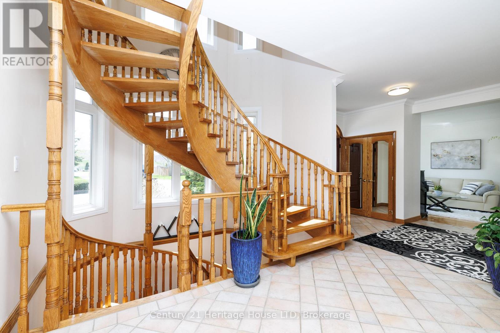 6 Jacob's Landing, Grimsby, Ontario  L3M 5G7 - Photo 13 - X13544166