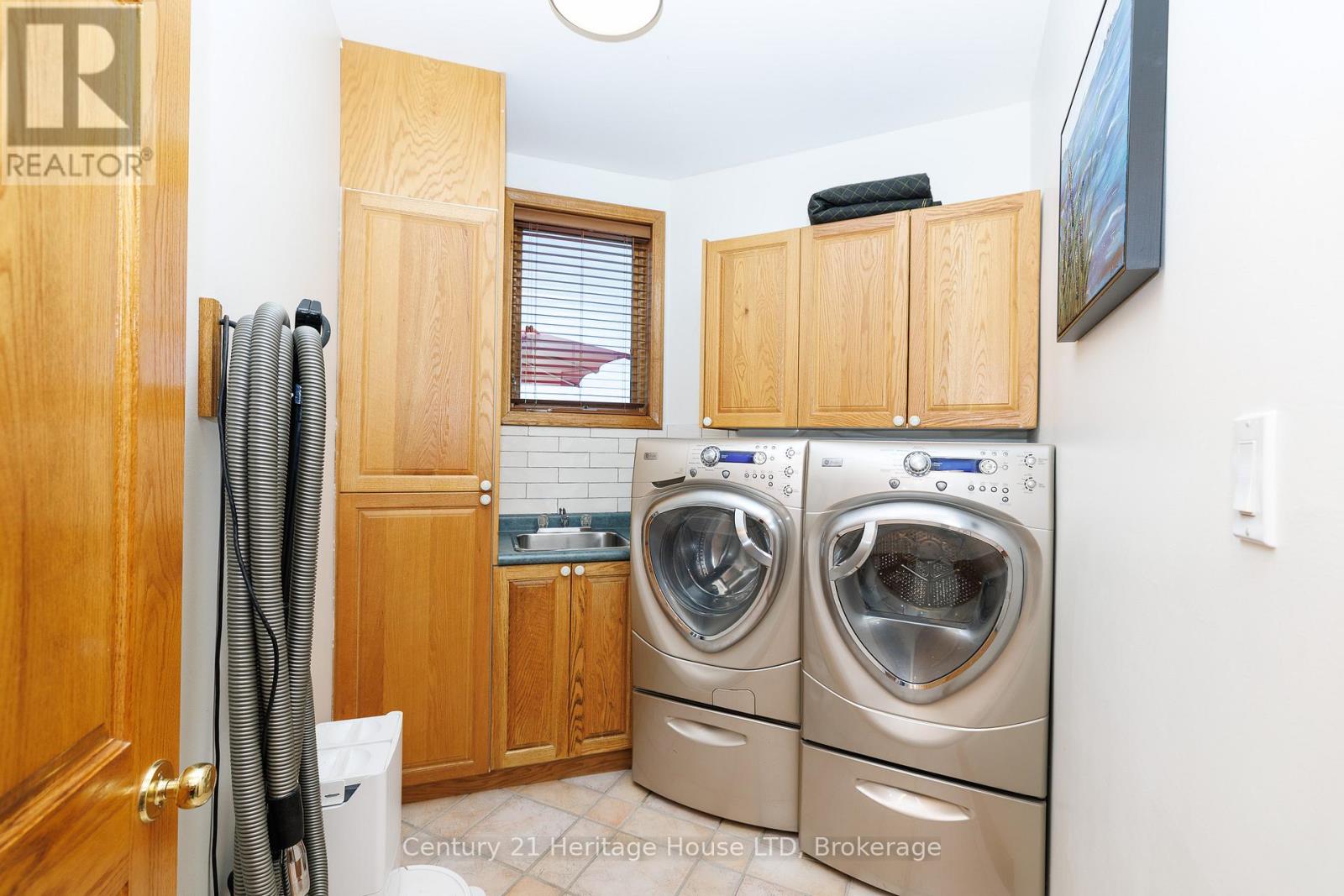 6 Jacob's Landing, Grimsby, Ontario  L3M 5G7 - Photo 16 - X13544166