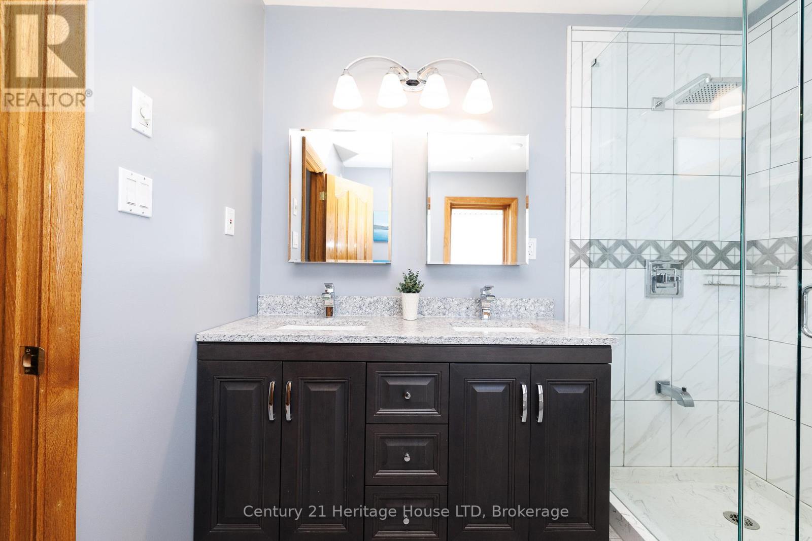 6 Jacob's Landing, Grimsby, Ontario  L3M 5G7 - Photo 22 - X13544166