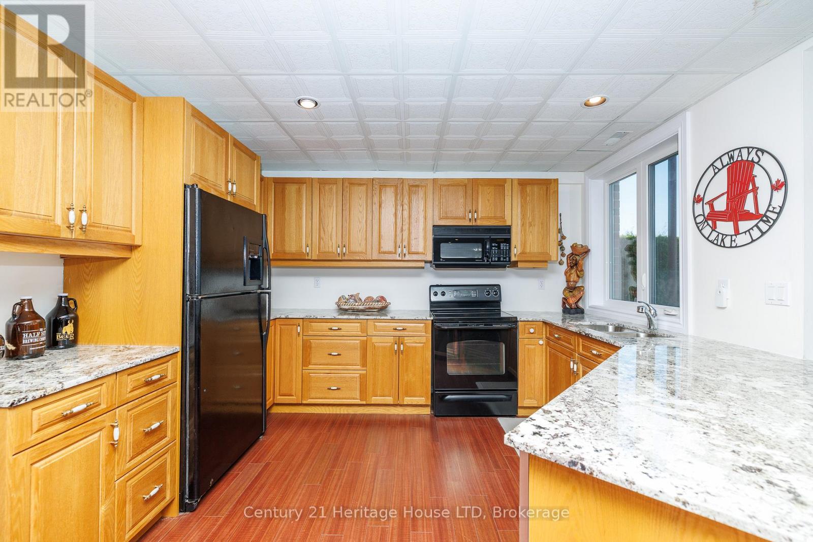 6 Jacob's Landing, Grimsby, Ontario  L3M 5G7 - Photo 29 - X13544166