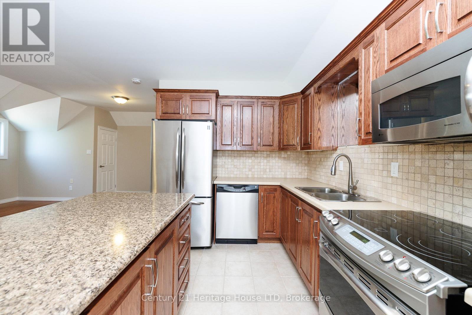6 Jacob's Landing, Grimsby, Ontario  L3M 5G7 - Photo 34 - X13544166