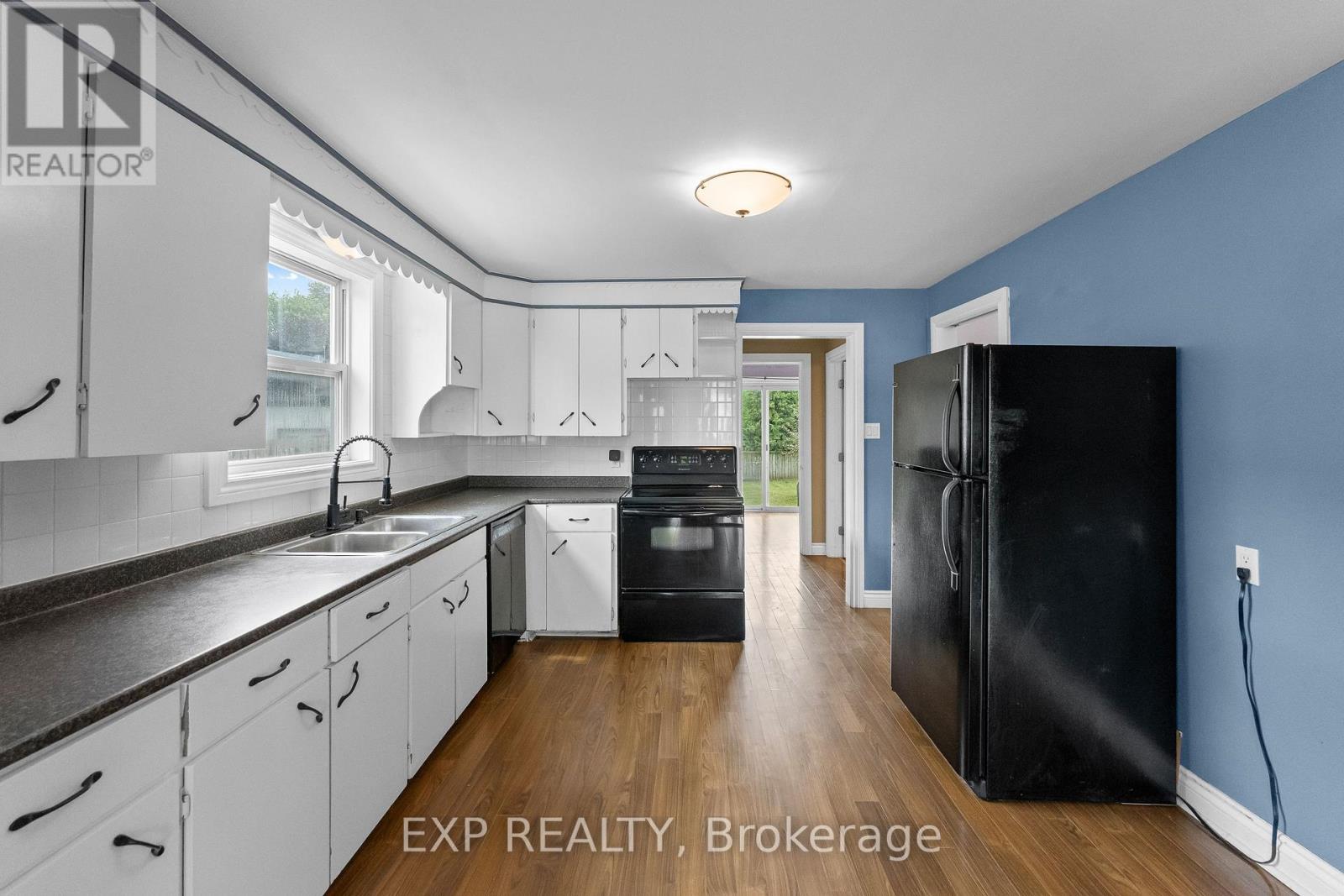 6344 Ash Street, Niagara Falls, Ontario  L2G 2H5 - Photo 12 - X13545636