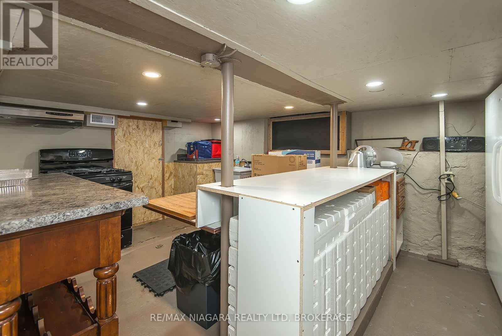 170 Hellems Avenue E, Welland, Ontario  L3B 3B4 - Photo 34 - X13546362