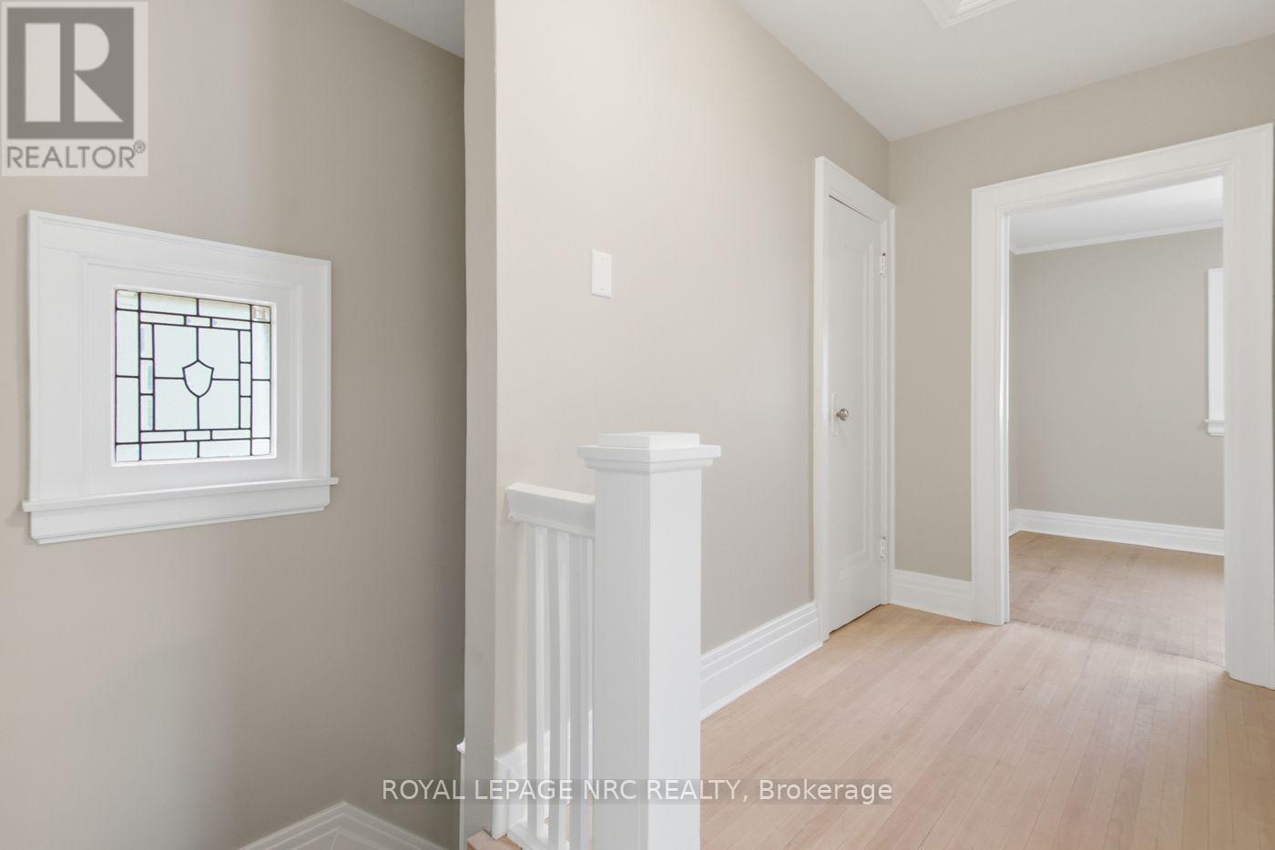 18 Chapel Street N, Thorold, Ontario  L2V 2E2 - Photo 24 - X13547100