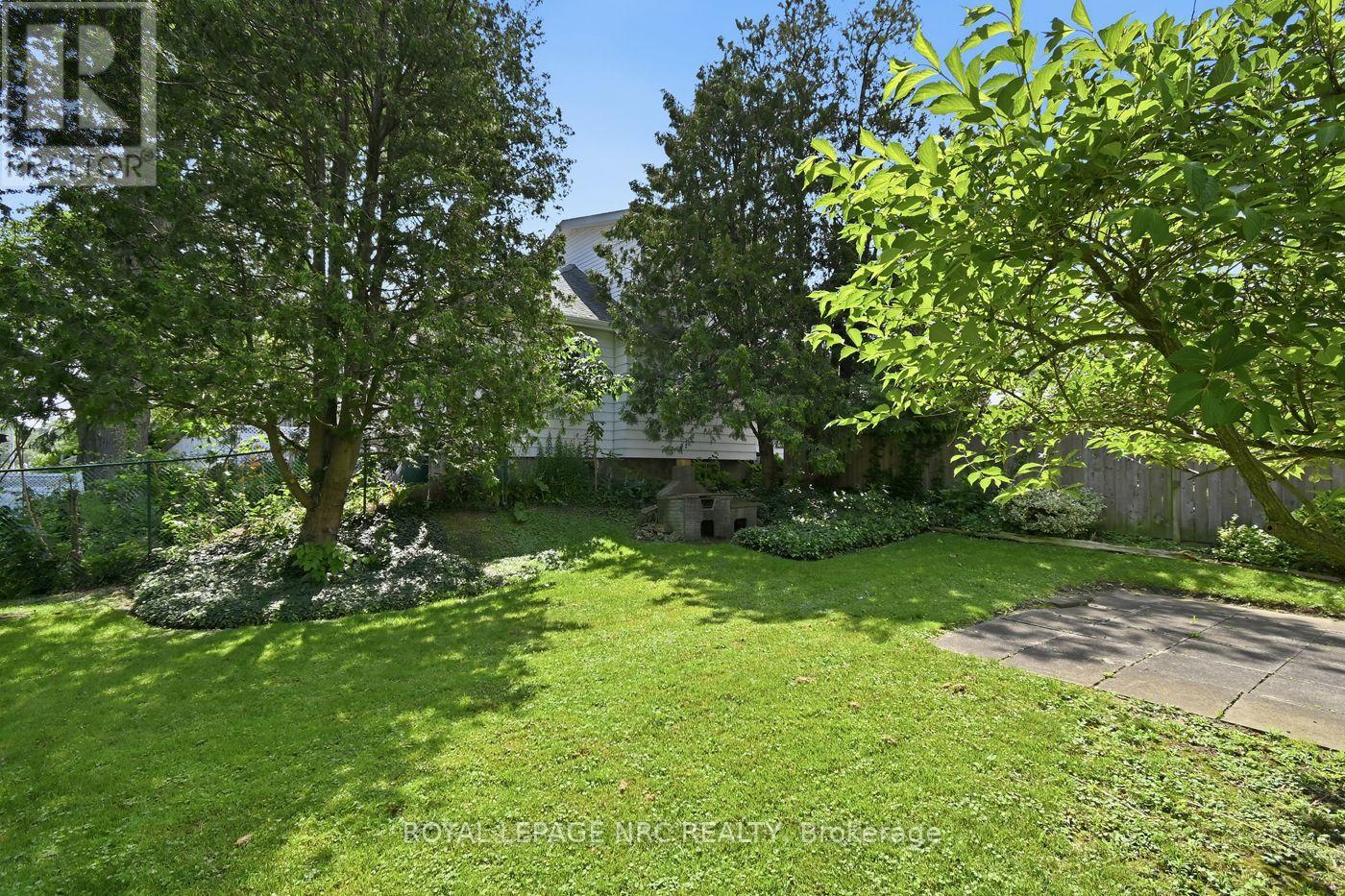 18 Chapel Street N, Thorold, Ontario  L2V 2E2 - Photo 39 - X13547100