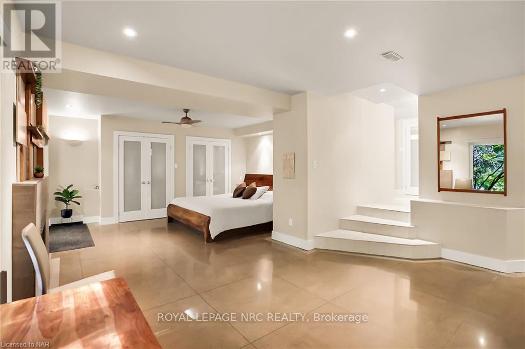 16 Spring Garden Boulevard, St. Catharines, Ontario  L2N 3P6 - Photo 30 - X13547746