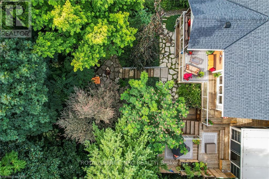 16 Spring Garden Boulevard, St. Catharines, Ontario  L2N 3P6 - Photo 36 - X13547746