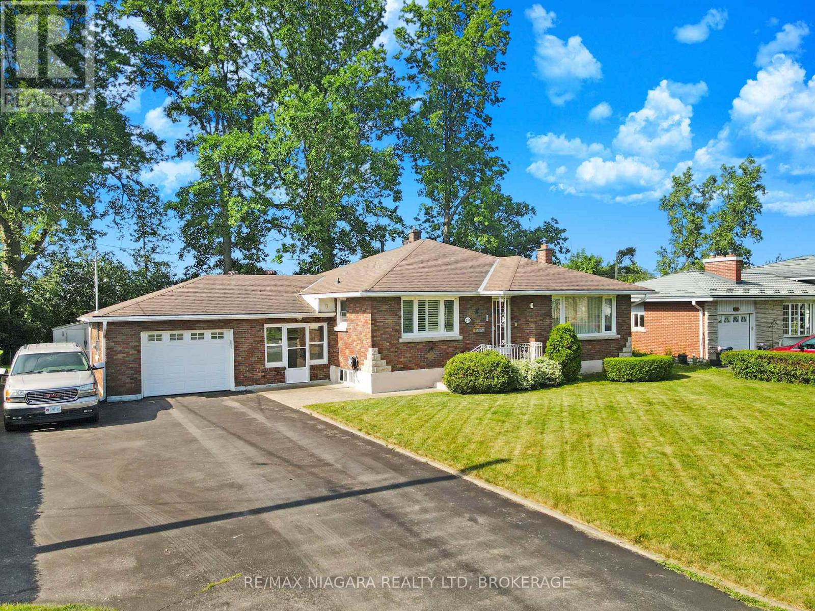 232 WALDEN BOULEVARD, Fort Erie, Ontario