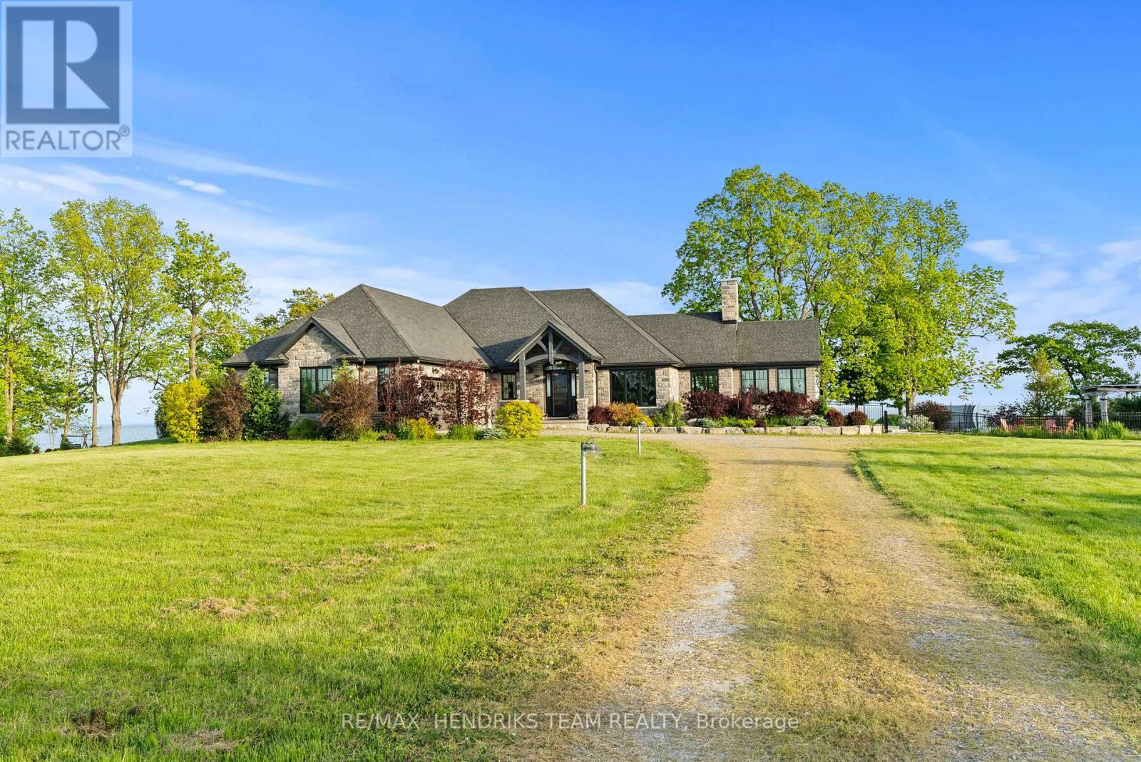515 Sandy Bay Road, Haldimand, Ontario  N1A 2W6 - Photo 3 - X13548772