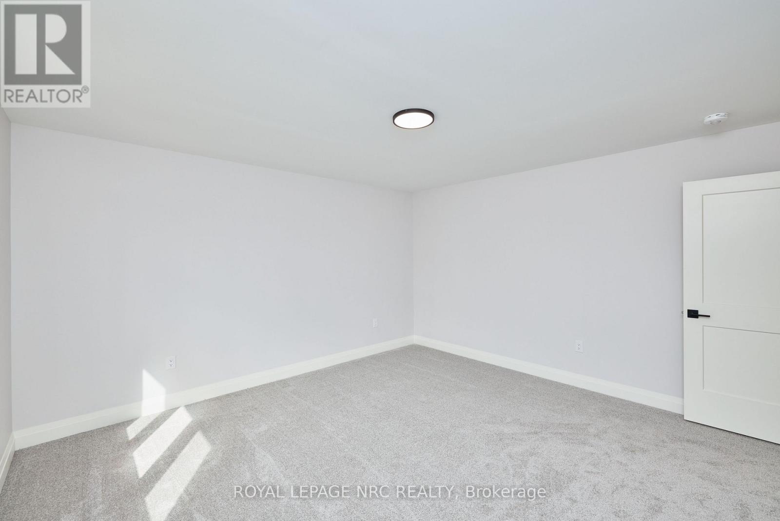 196 Hodgkins Avenue, Thorold, Ontario  L2V 0M6 - Photo 15 - X13549126